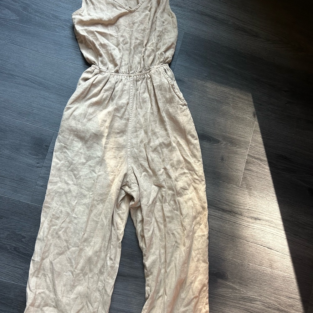 Linen Blend Back Cut-Out Jumpsuit